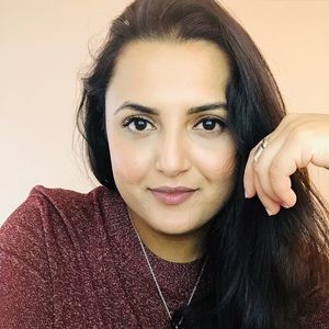 Meet your Posher, Aisha